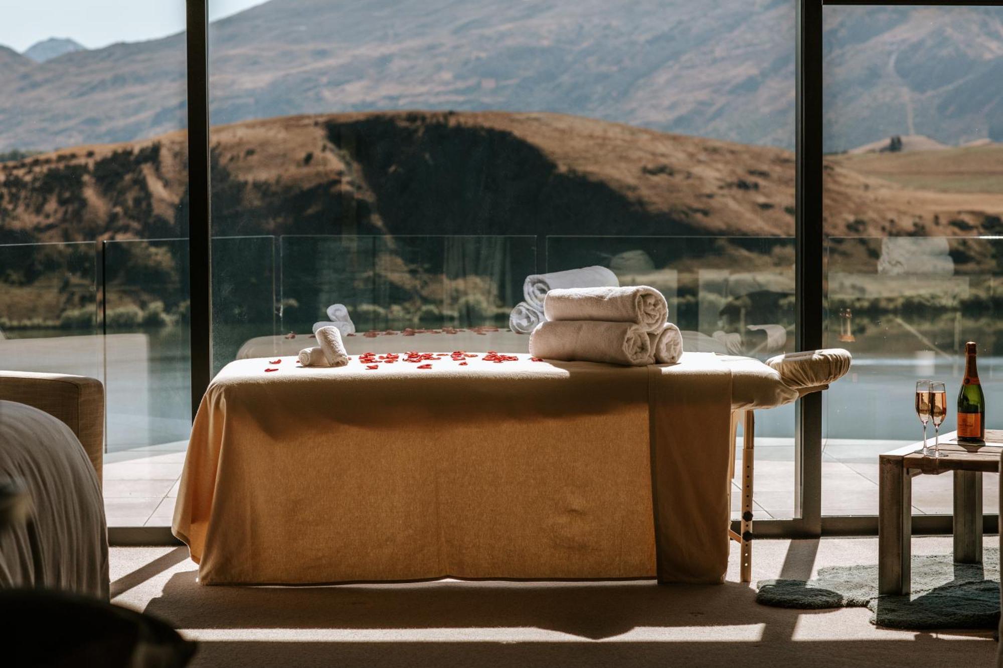 Stoneridge Estate Hotel Queenstown Exterior foto