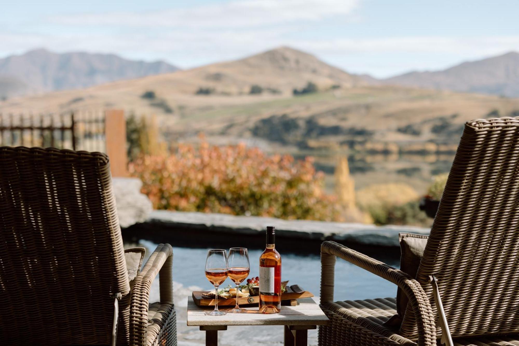 Stoneridge Estate Hotel Queenstown Exterior foto